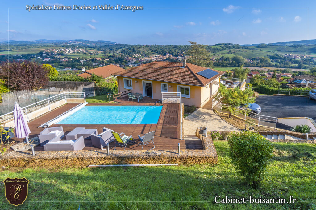 Villa récente avec vue 69380 chessy (1)